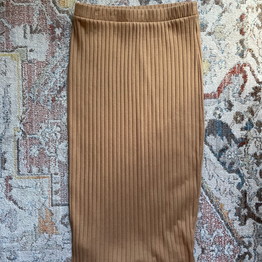 Pencil skirt